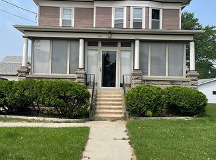 145 S High St, Markesan, WI 53946