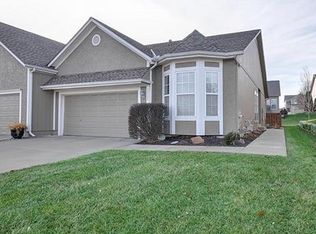 15580 Floyd St, Overland Park, KS 66223