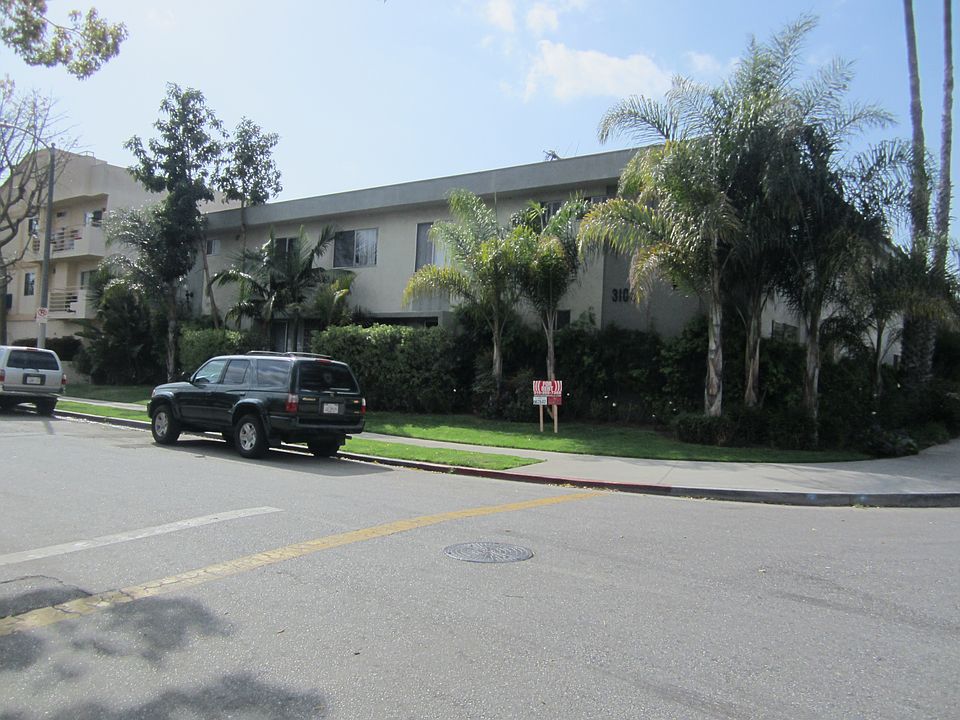 1st image of 3105 S Durango Ave APT 9