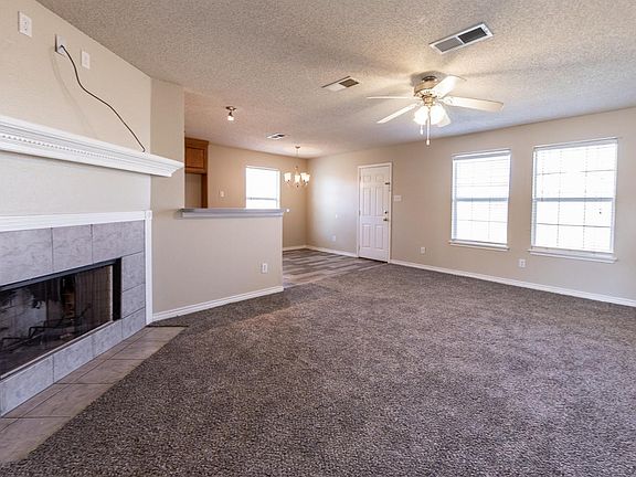 5th image of 402 Prentiss Ave