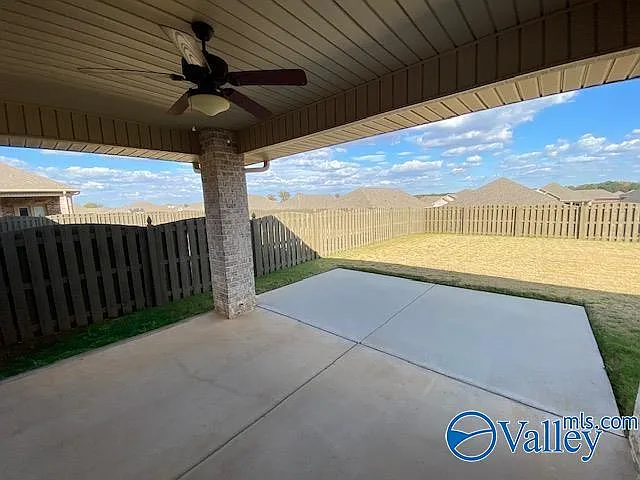 311 River Rock Dr — Photo 43