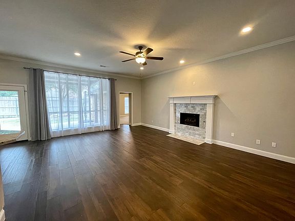 2nd image of 4406 Buckboard Cir
