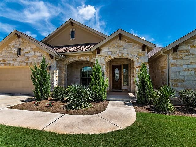 1st image of 3210 Herradura Dr