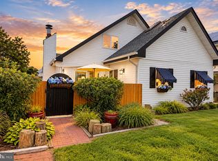 18 W Sail Dr, Little Egg Harbor, NJ 08087