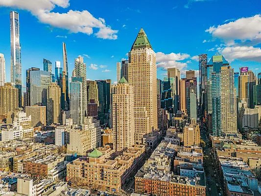 Sold by Brown Harris Stevens | media 10