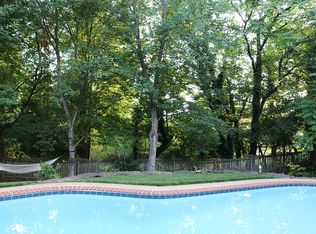 309 Riding Trail Ct NW, Leesburg, VA 20176