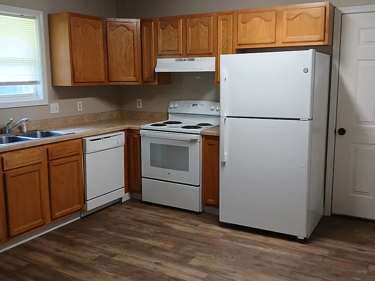 263 W Industrial Park Rd #E — Photo 19