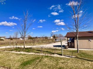 4267 W Oak Harbor Southeast Rd, Pt Clinton, OH 43452