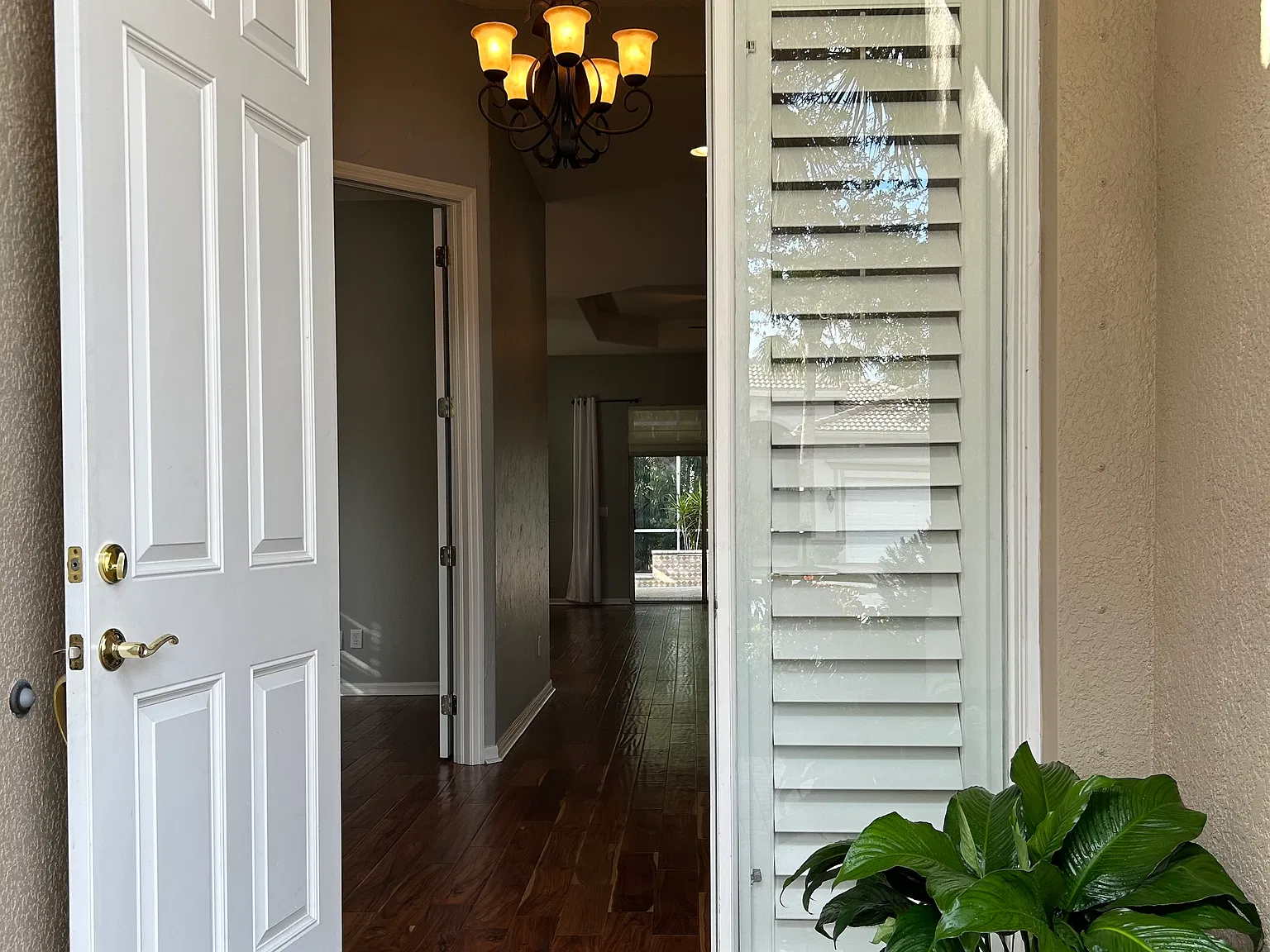 3 bed, 1793 sqft, $3,515 — Photo 2