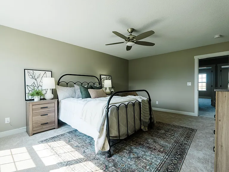 Four Grand Brownstones - Ankeny — Photo 9