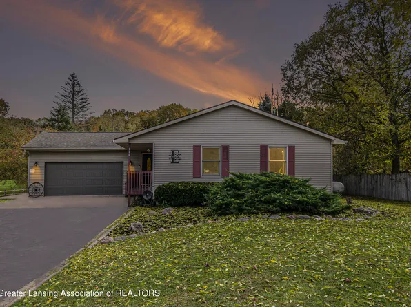 680 Waverly Rd, Dimondale, MI 48821