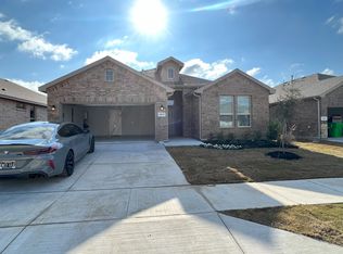 1817 Chamaeleon Dr, Haslet, TX 76052