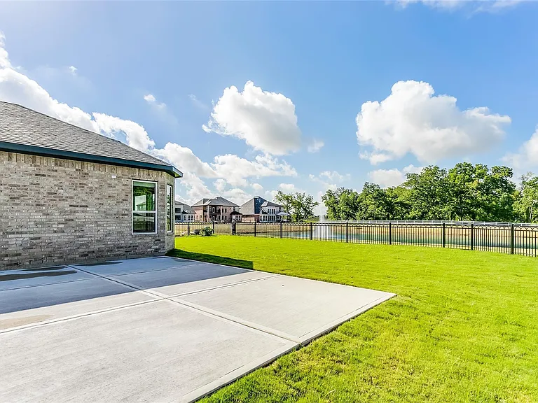 4227 Carol Ridge Dr — Photo 31