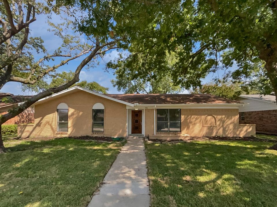 1st image of 1902 Goliad Dr #0