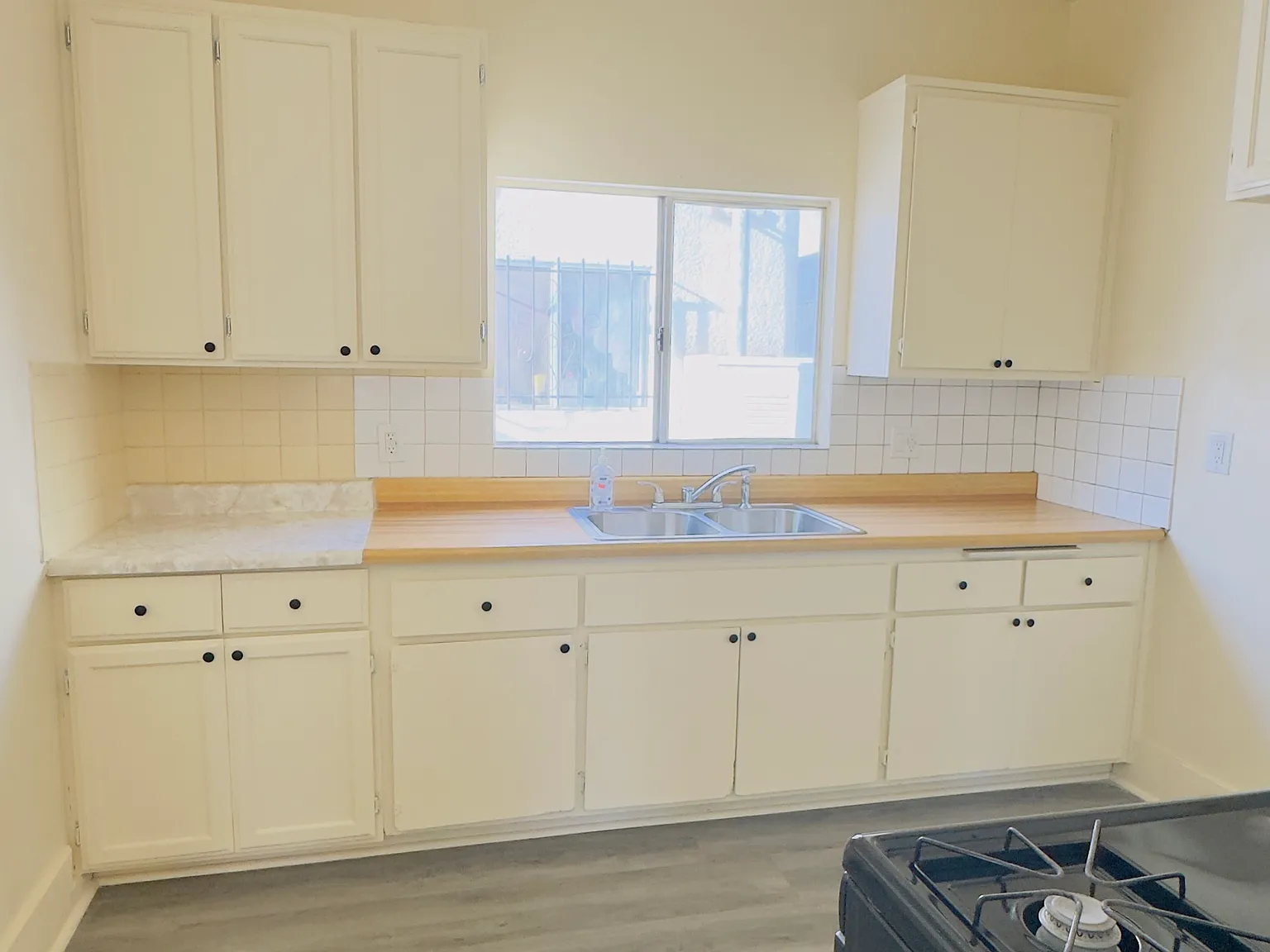 1 bed, 720 sqft, $2,000 — Photo 2