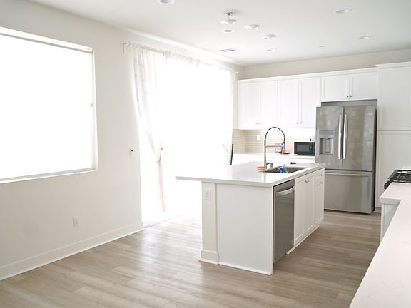 4th image of 4260 S Crisanta Privado