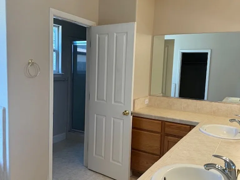 1390 Empress Ln — Photo 19