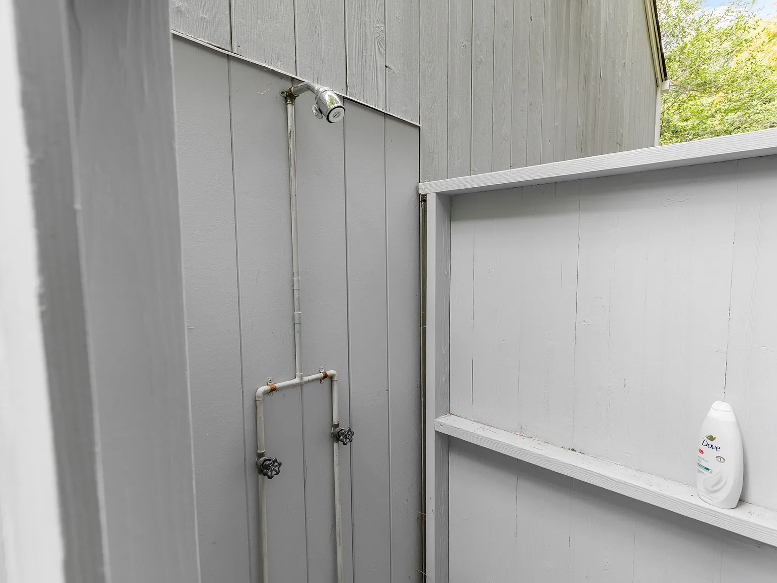 Bridgehampton South Winter Rental — Photo 4