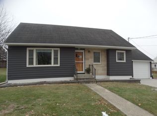 303 2nd Ave NE, Waukon, IA 52172
