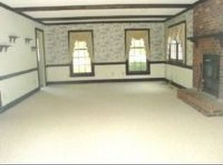 1237 Westbrook Dr, Elon, NC 27244