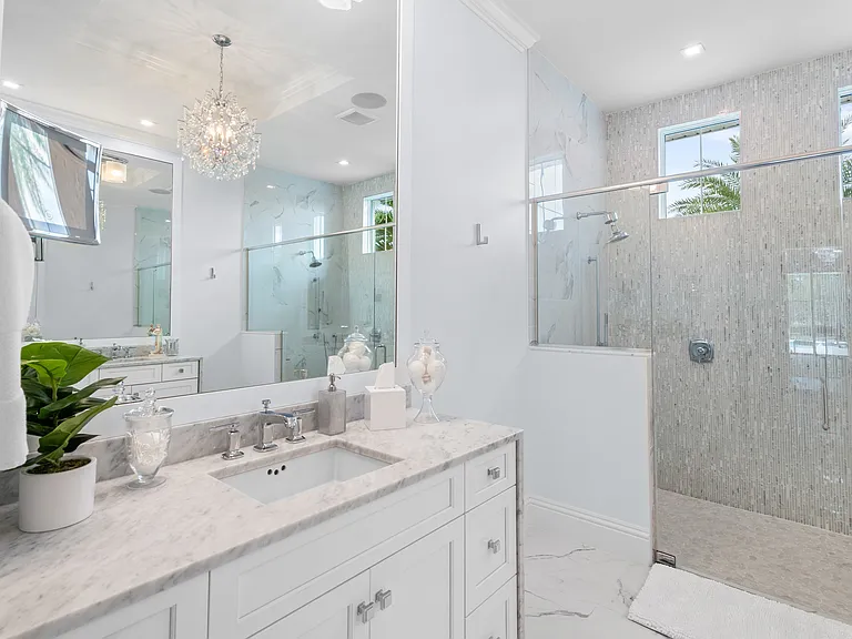 8955 Redonda Dr — Photo 39