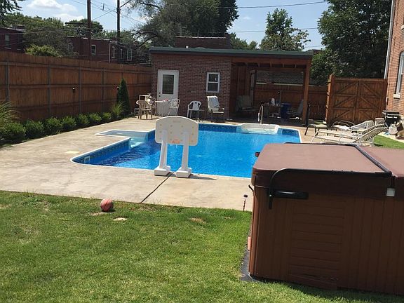 5th image of 3966 Shenandoah Ave #1