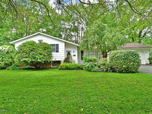 4967 Oak Knoll Ave, Newton Falls, OH 44444