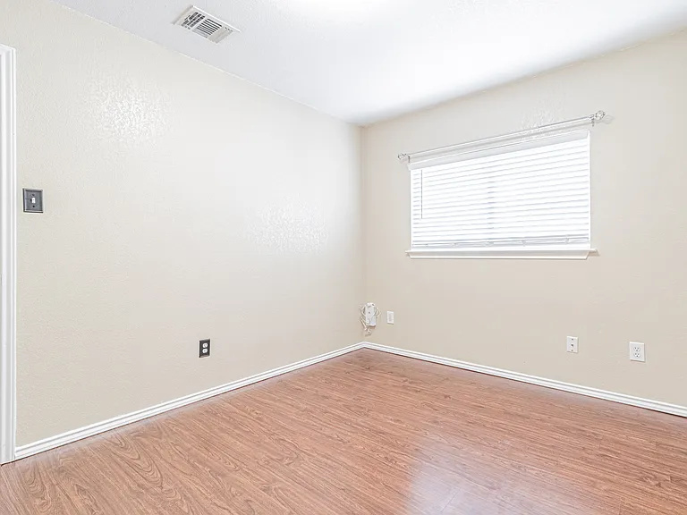 11244 Vollmer Ln — Photo 18