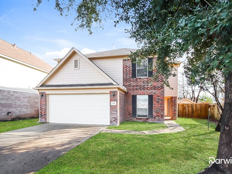 1st image of 20810 Foxwood Garden Dr