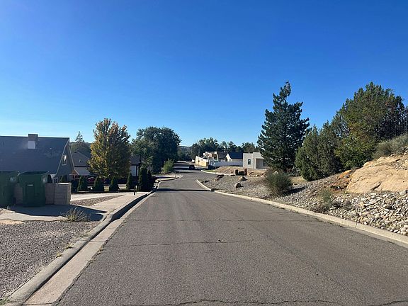 5th image of 5704 Country Club Rd