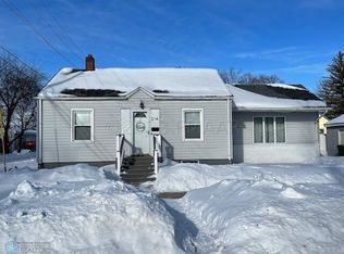 214 Central Ave, Breckenridge, MN 56520