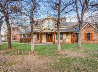 664 E Canyon Creek Ln, Weatherford, TX 76087