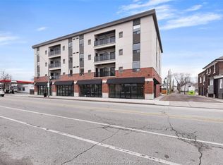 840 Wyandotte St E #302, Windsor, ON N9A 3J6