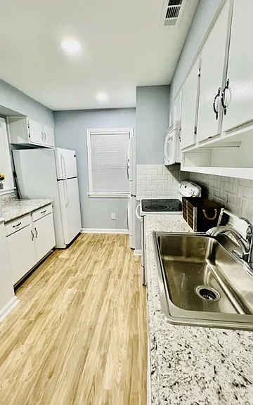101 Scott Ln — Photo 15
