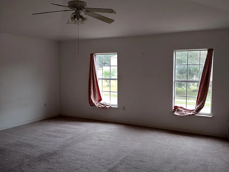 334 Lake Shepard Dr — Photo 17