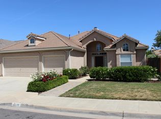 2816 E Brandon Ln, Fresno, CA 93720