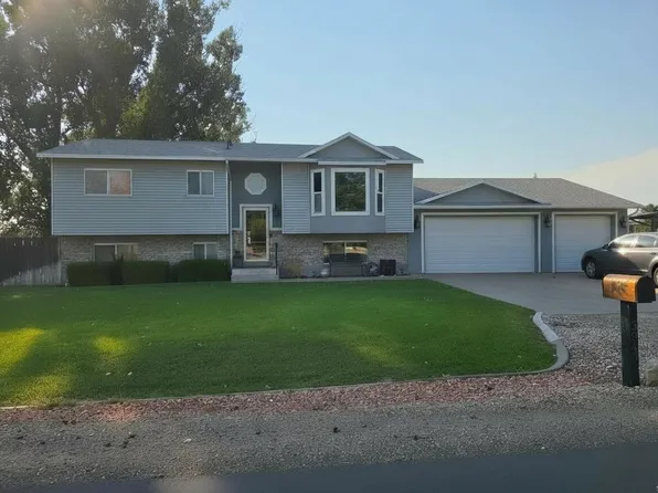 3943 S White Rail St, West Haven, UT 84401