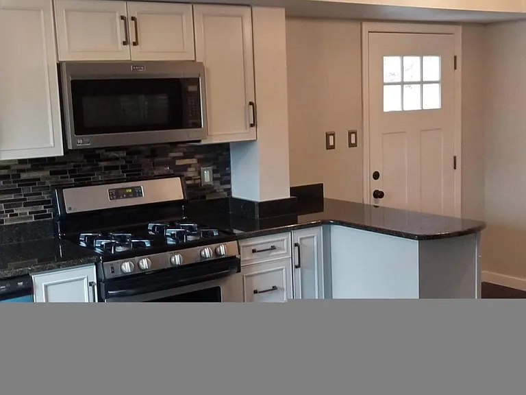 1473 Hollyrood Rd #1473 — Photo 3