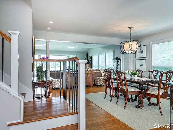 5th image of 52 Arrowhead Road