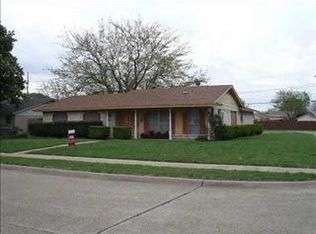 3746 Hillsdale Ln, Garland, TX 75042