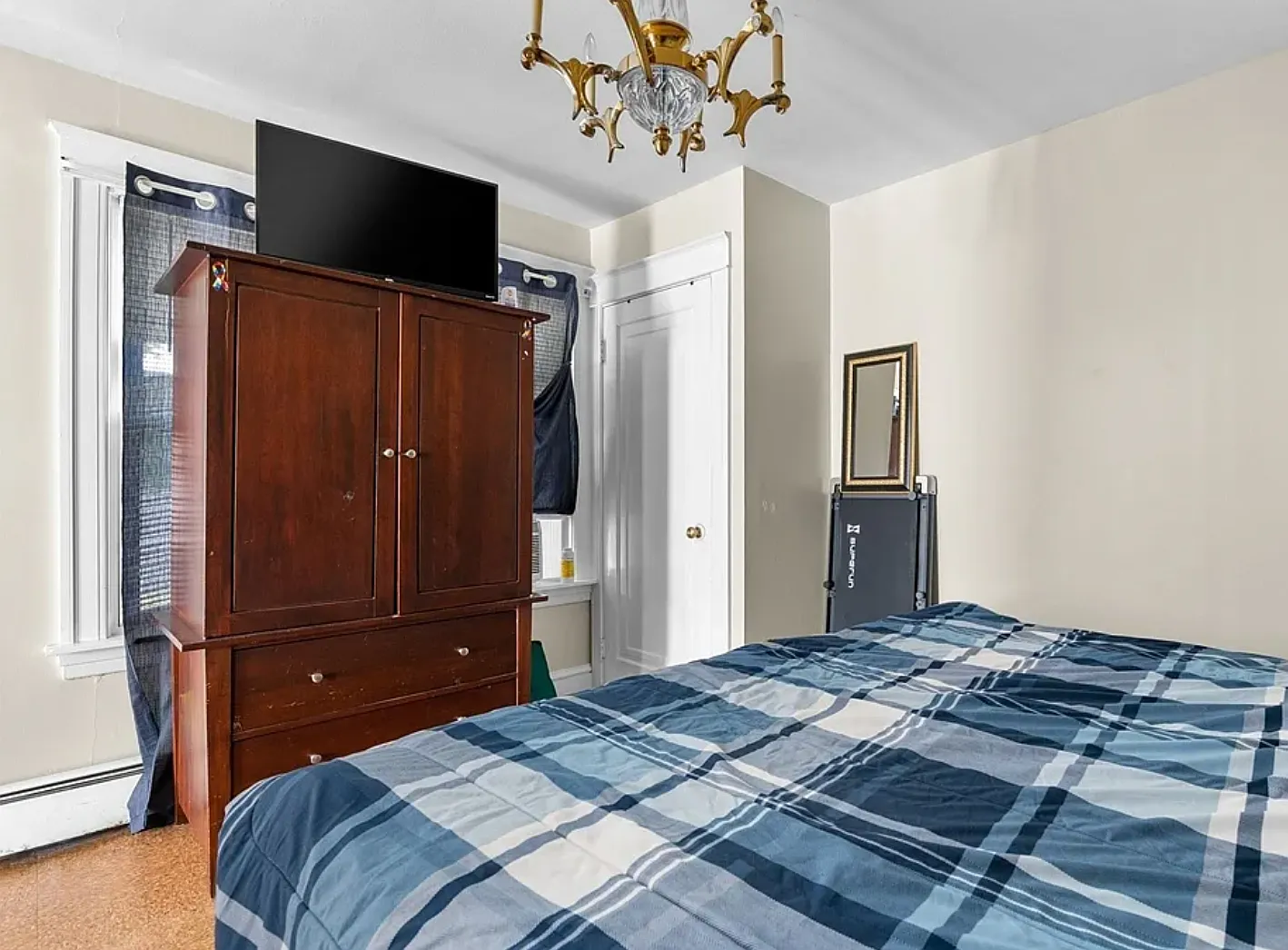 Studio, 500 sqft, $1,800 — Photo 1