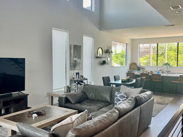 2232 Vagas St, Dallas, TX 75219