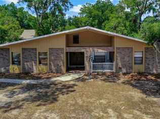 212 Ridgewood Ave, Brandon, FL 33510