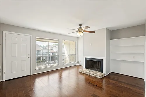 6910 Hart Ln #414 Photo 1