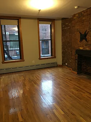 Rented by Peter Meskouris LREB | media 16