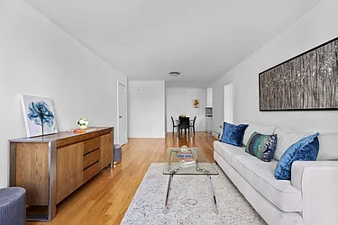 2025 Broadway, #5A