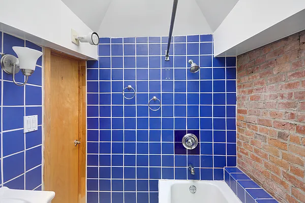 Rented by Oxford Property Group | media 4