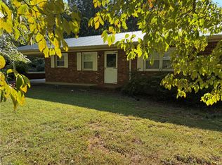 1471 W Westmoreland Rd, King, NC 27021