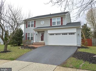 807 Bellview Ct NE, Leesburg, VA 20176
