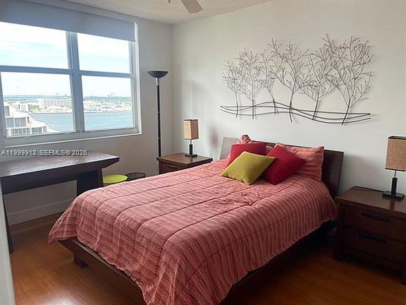 3rd image of 770 Claughton Island Dr Penthouse 19